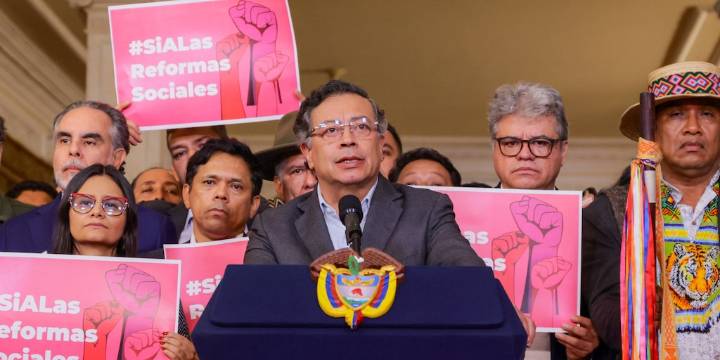 Gustavo Petro volvió a ‘rajarse’ en nuevo ranking de presidentes sudamericanos: pobre balance para el mandatario