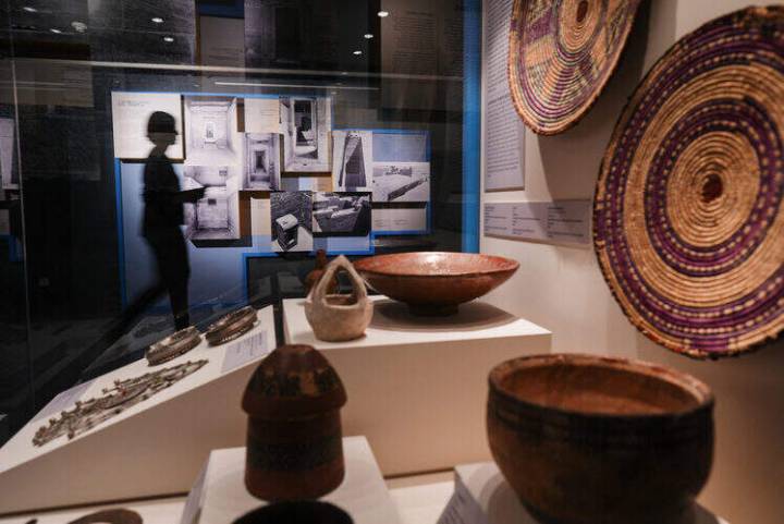 El Museo de San Isidro inaugura la muestra Debod 1954-1964, un viaje al rescate del templo egipcio y la memoria nubia