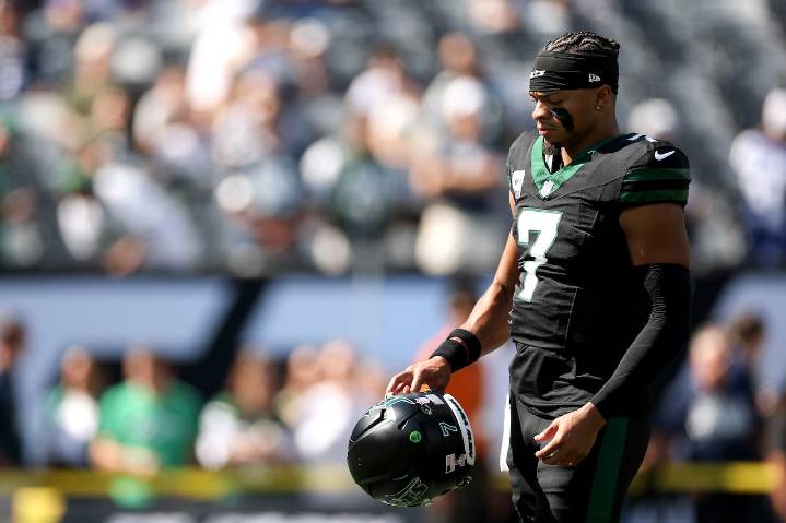 Jets vs. Broncos in London: Expert prediction, odds boosts and Anytime TD prop probabilities for Sunday