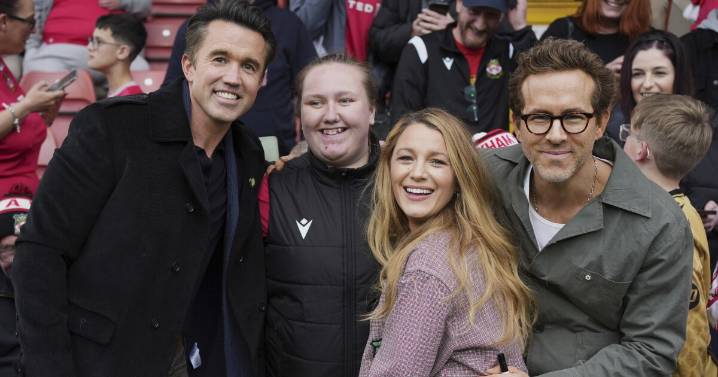 Why are so many rich Americans investing in British soccer teams?