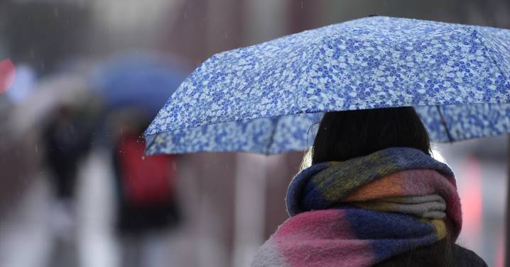 Aemet alerta de lluvias y tormentas este martes en Cádiz y Huelva: pueden caer hasta 15 l/m2 en una hora