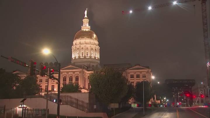 State Capitol all clear after possible bomb threat near building