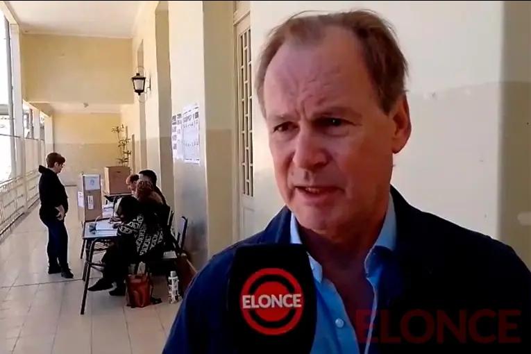 Bordet emitió su voto y destacó: “Con la Boleta Única se gana en calidad democrática”