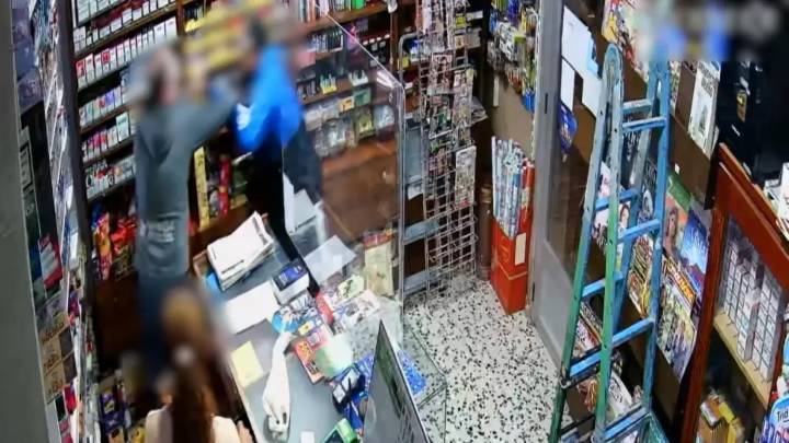 Dos arrestados por un atraco a punta de pistola en un estanco de La Rioja