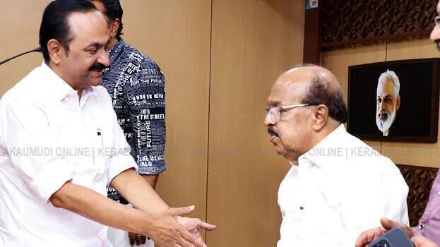 ‘G Sudhakaran is a hardcore communist, Satheesan a famous leader of opposition’, leaders heap praises on each other
