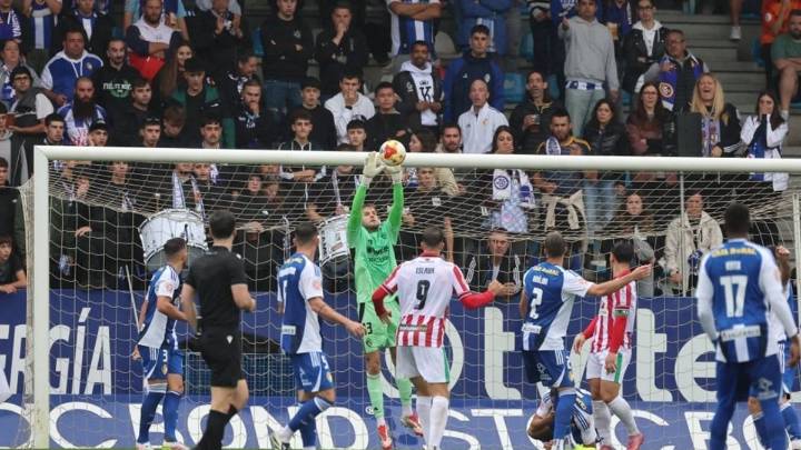 La puerta a cero tiene premio para la SD Ponferradina