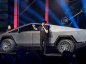 Elon Musk, los autos autónomos y el verdadero origen de Tesla