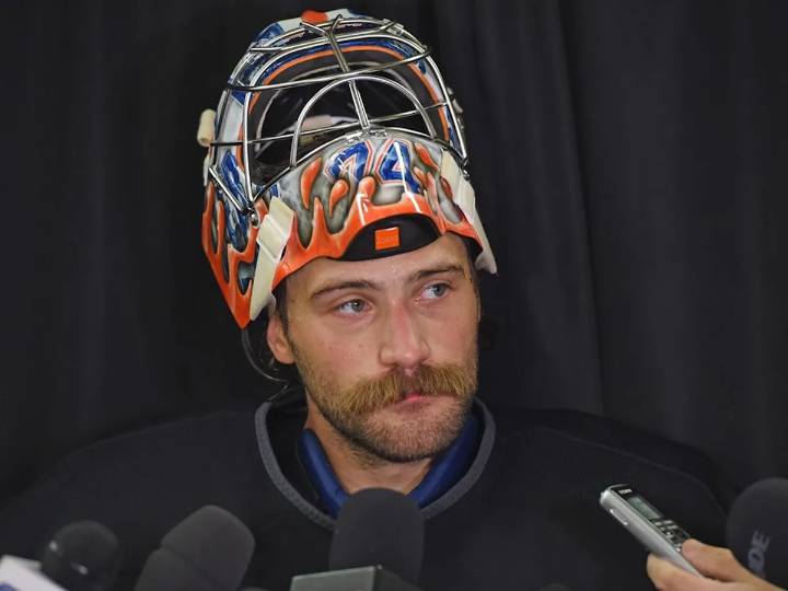 'There a dark side to it': Can Oilers goalie Stuart Skinner find his way down a difficult path?