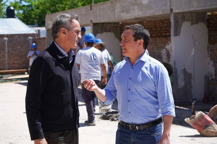 El Municipio de Varela y la Provincia reactivaron la construcción del Centro de Desarrollo...