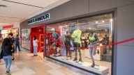 Abrió la primera tienda exclusiva de Under Armour en Mendoza