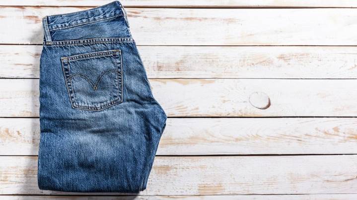 El truco para recuperar los jeans que te aprietan: así se logra dejarlos en tu talle