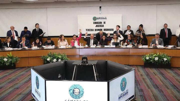 Diputados suprimirán transitorio sobre retroactividad en reforma a la Ley de Amparo