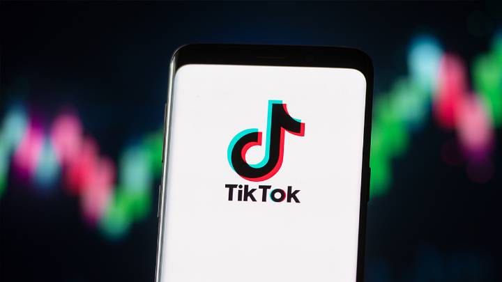 What is ‘Group 7’? The new TikTok trend