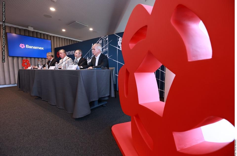Propone Grupo México adquirir Banamex