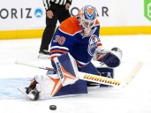 Sleepy, sloppy Oilers end pre-season with listless loss to Canucks
