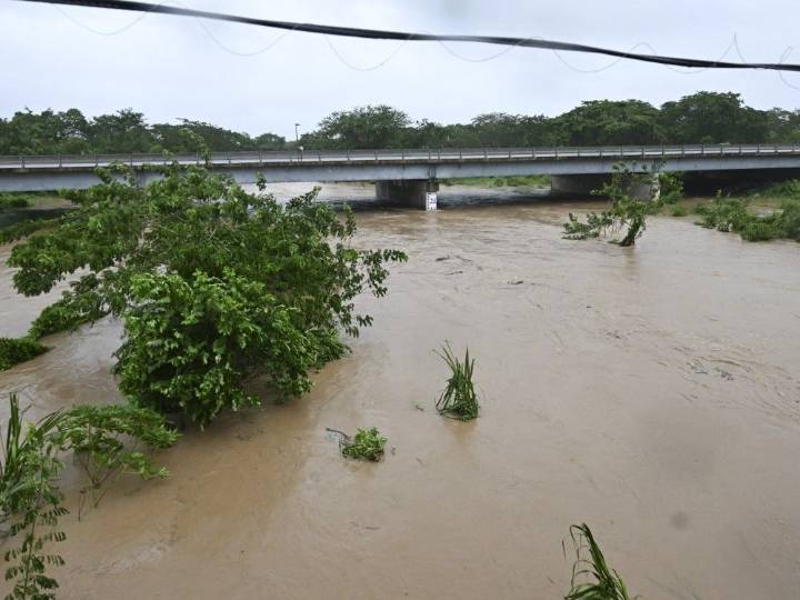 What to know as Jamaica braces for Hurricane Melissa impact