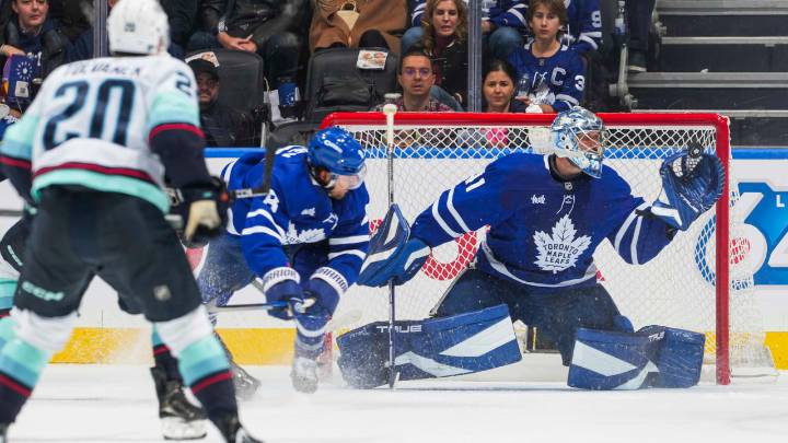 Stolarz, Nylander ‘all good’ after Maple Leafs goalie has harsh words for team following loss