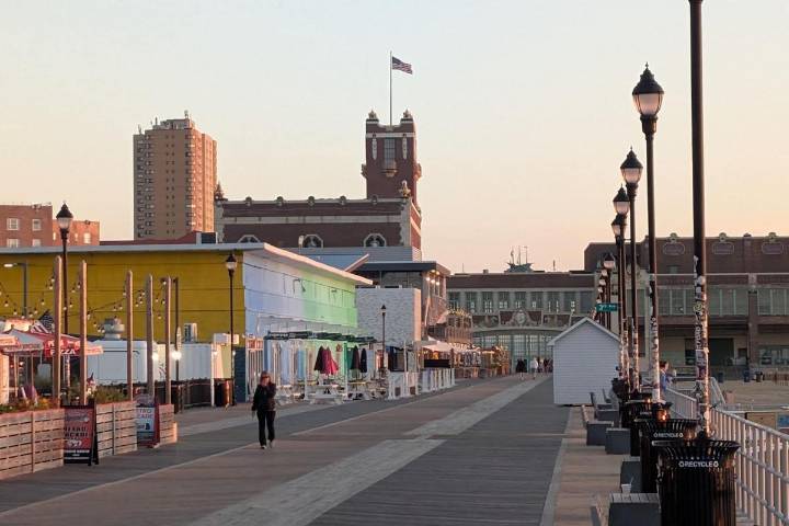 NJ beach weather and waves: Jersey Shore Report for Saturday