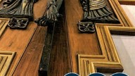 Detenido por escupir a la imagen de Cristo crucificado en una iglesia de Fuengirola