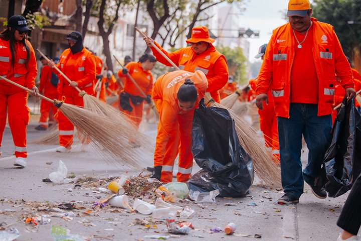 Recogen 106 toneladas de basura tras la celebración