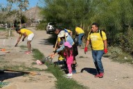 Voluntarios y Fondo Unido limpian el Mundo desde el Parque de las Tortugas