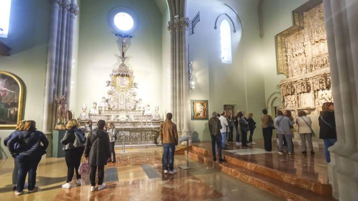El PSOE aplaude los pasos del Gobierno central con la Catedral de Huesca