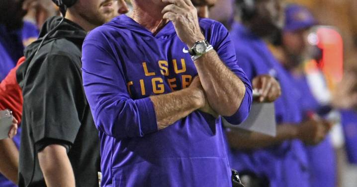 Brian Kelly's name mentioned in Penn State coaching rumors