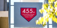 Kyle Schwarber recieves plaque at Dodger Stadium for 455