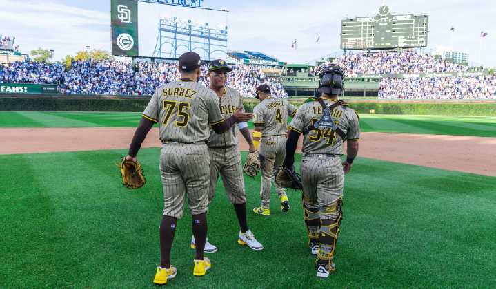 Padres vencen a Chicago y obliga a un tercer y definitivo juego en la Serie de Comodín