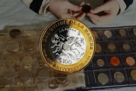¿La tienes? Esta rara moneda mexicana podría hacerte ganar hasta $25,000 pesos