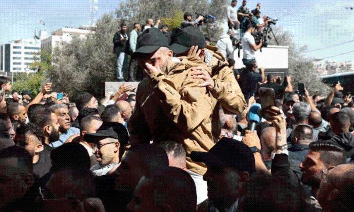Israel libera a 154 prisioneros palestinos tras acuerdo con Hamas