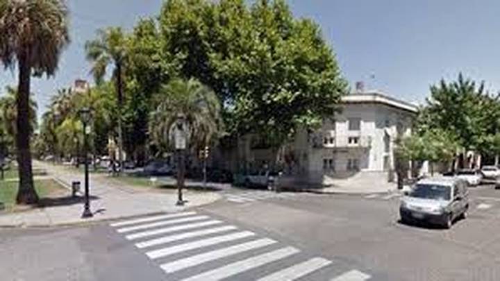 "Lo quería matar": piden perpetua para un cuidacoches por asesinar a otro en pleno bulevar Oroño