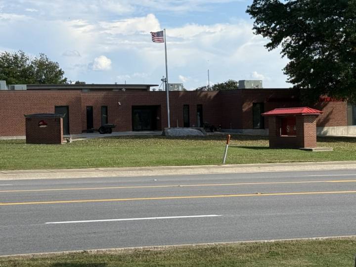 Shutdown affects pay for 6,000+ Arkansas National Guard members