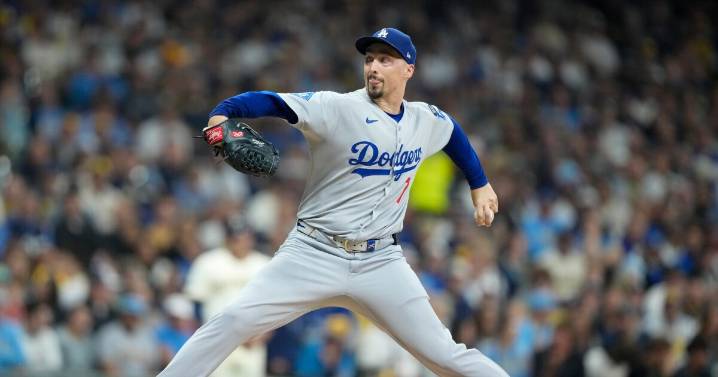 Snell spectacular and Dodgers hang on in 9th to beat Brewers 2