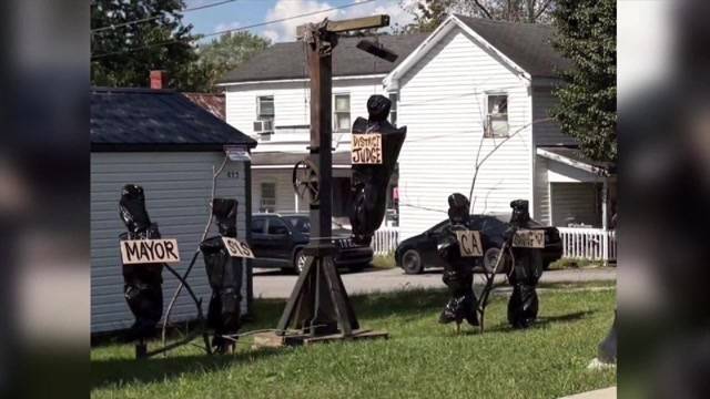 Kentucky man accused of putting up Halloween display with fake bodies representing local officials