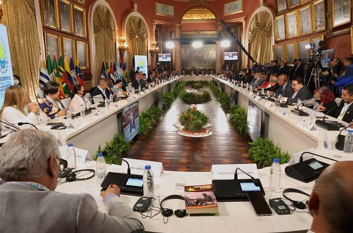 Canciller Gil: ataque de EEUU desataría el caos en la región