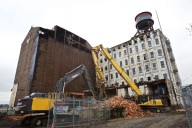 Commission OKs redevelopment plans for NW Portland's long