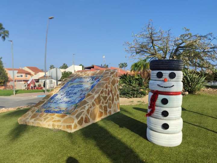 Mar Menor | Los Alcázares ya prepara la decoración navideña para este 2025