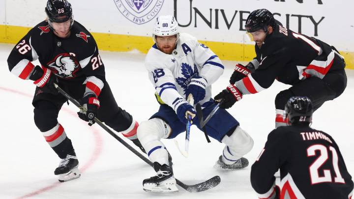 William Nylander injury complicates Maple Leafs losing skid