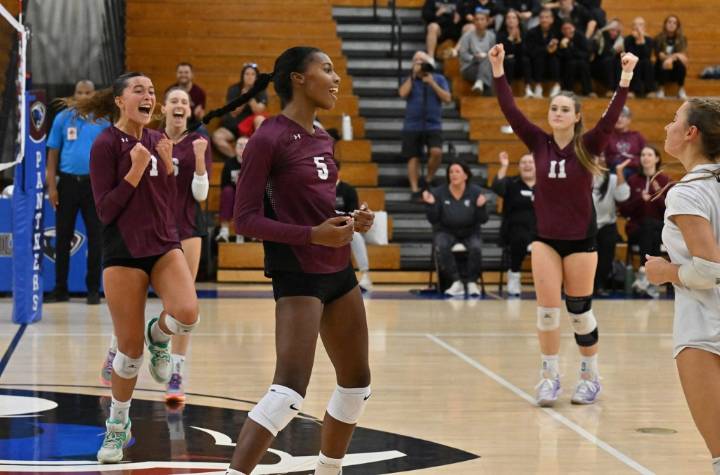Arundel vs Broadneck girls volleyball county championship