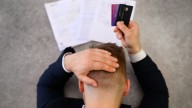 ¿Cuándo prescribe una deuda en España? Plazos y normas