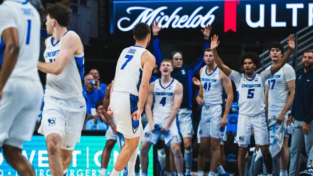 Creighton men's basketball takes down Iowa State in exhibition match