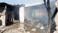 Incendio consume una vivienda; hermanos adictos habrían provocado el siniestro
