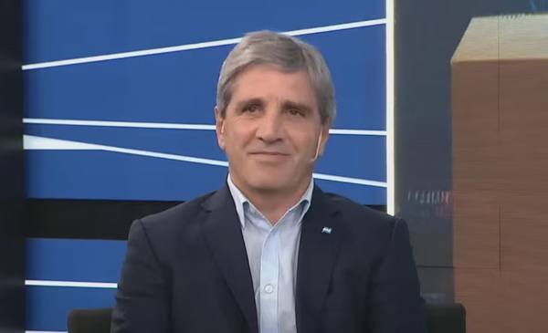 "La dolarización está descartada", aseguró Caputo en medio de múltiples versiones sobre su viaje a EE.UU.