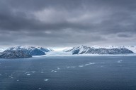 What researchers found leaking out of cracks in the Antarctic seabed