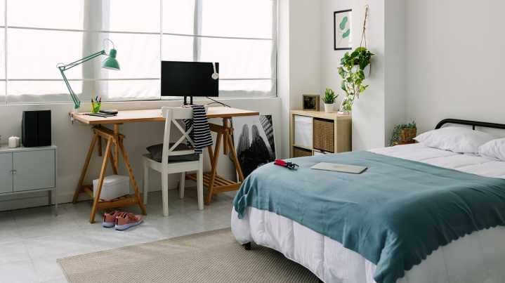 The Bedroom Faux Pas That's Making Your Space Look Tacky (And What To Do Instead)