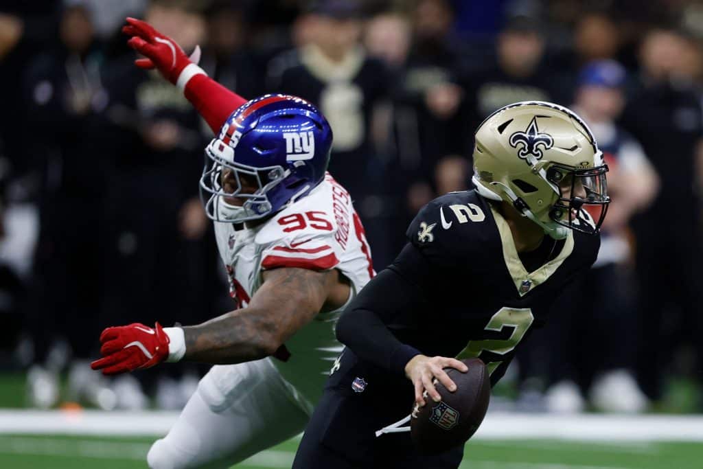 Big plays, forced turnovers lift Saints to 26