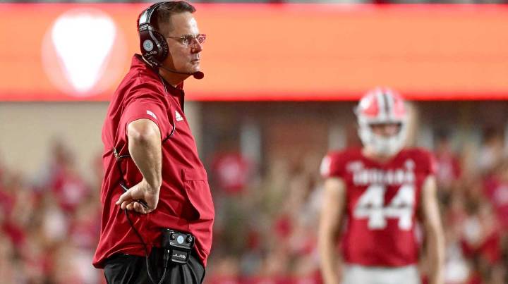 Indiana football HC Curt Cignetti buyout increases after 8