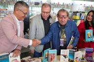 Venezuela y México acuerdan un plan de lectura para América Latina