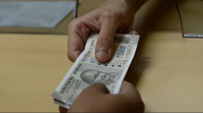 ASI caught red-handed taking Rs 40,000 bribe in Odisha